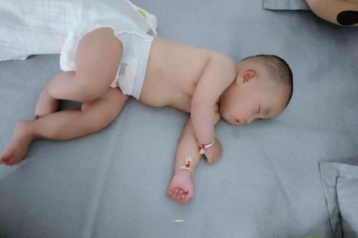 酒泉宝宝积食发烧怎么处理
